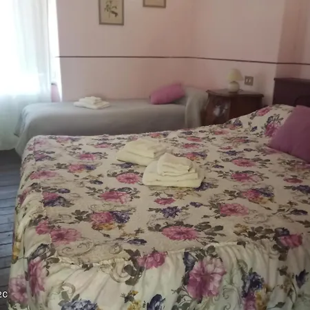 Maddalena - Cerrolungo Gospodarstwo wiejskie