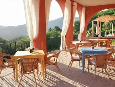 Kır Evi Maddalena - Cerrolungo Isola (Liguria)